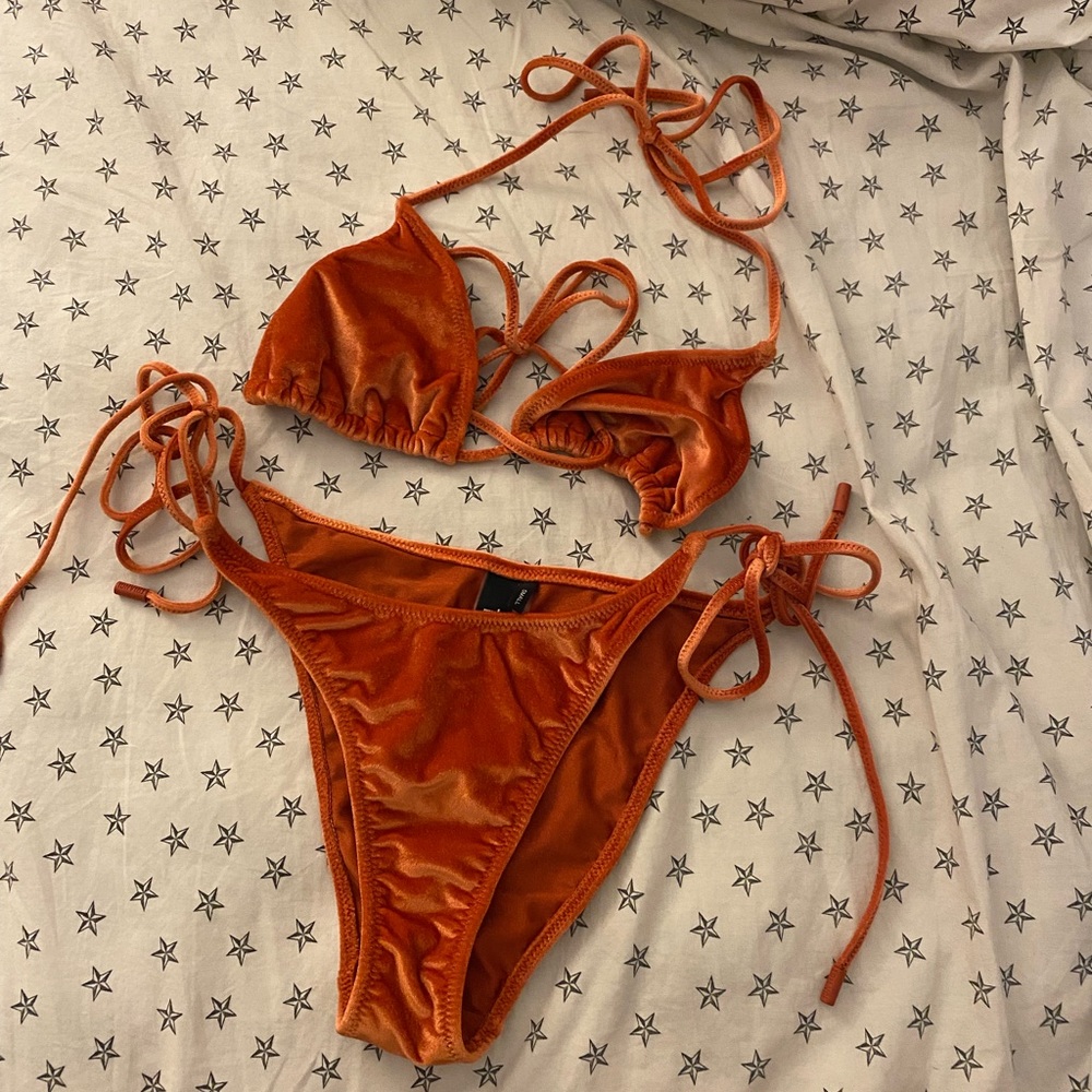 Triangl bikini